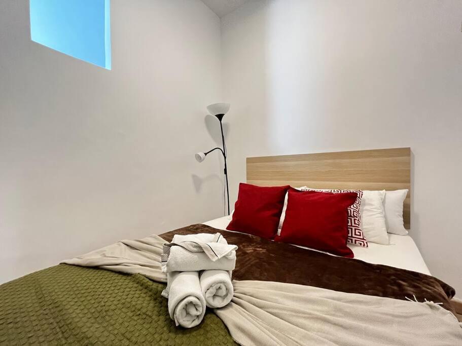 Piso Palma Madrid Temporal Apartment ภายนอก รูปภาพ